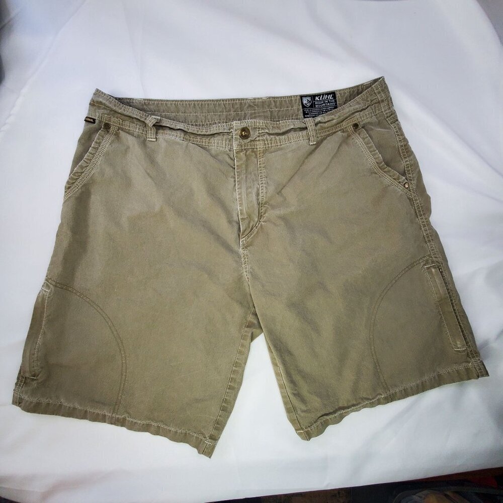 Kühl Mens Cargo Shorts Size 40 Khaki Color Outdoor Adventure Wear Hiking